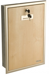 Вертикальная дверца с рамкой, цвет по RAL металлик